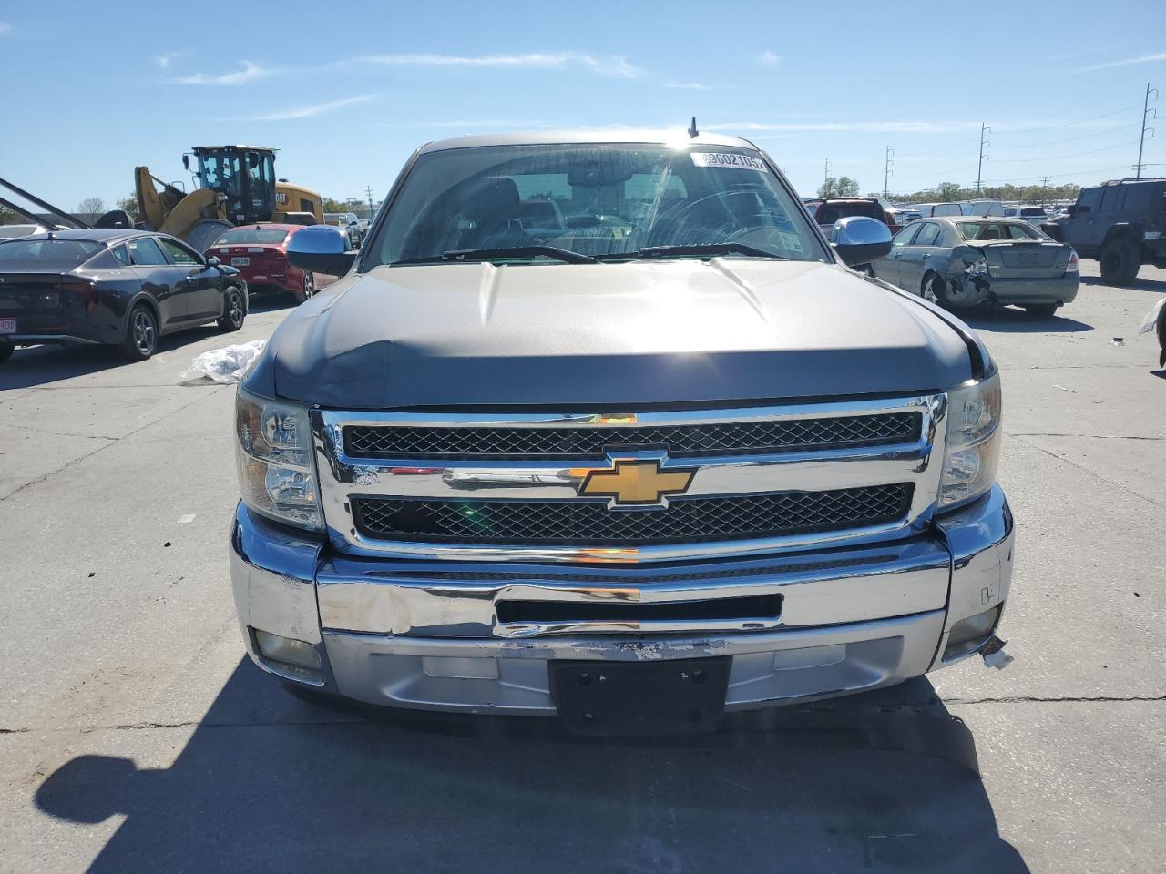 2013 CHEVROLET SILVERADO - Фото 5