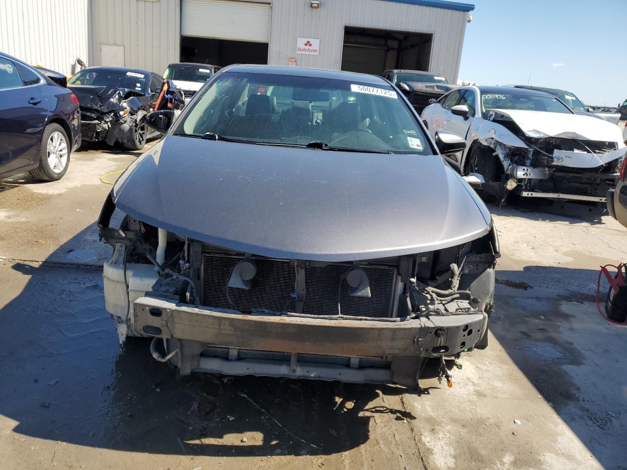 2014 TOYOTA CAMRY L - Фото 5