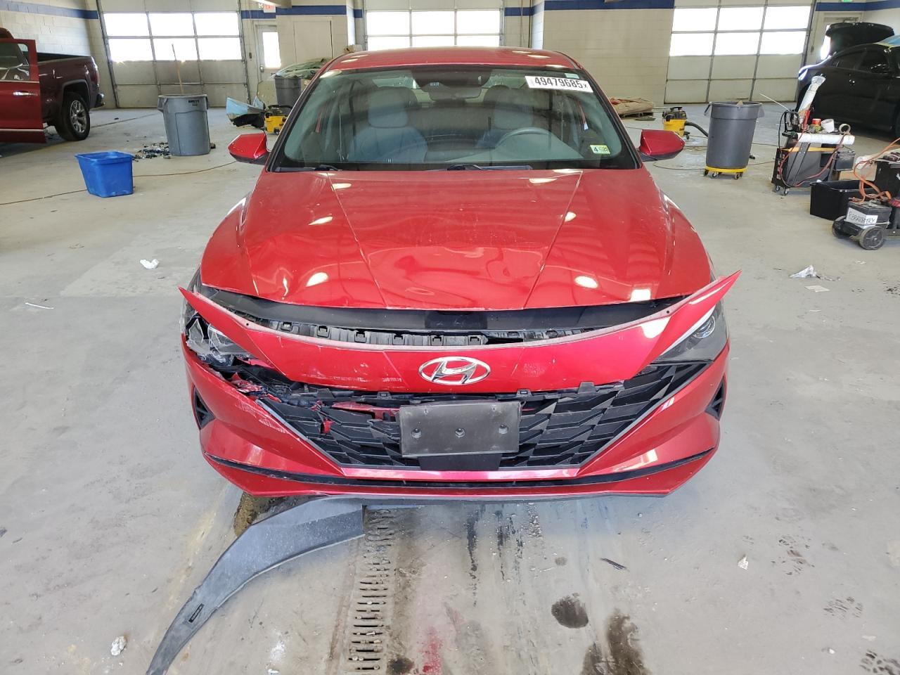 2023 HYUNDAI ELANTRA SE - Фото 5