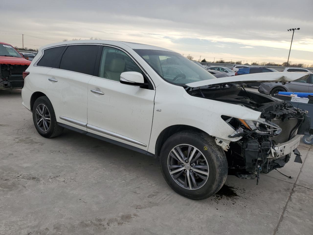 2016 INFINITI QX60 - Image 4