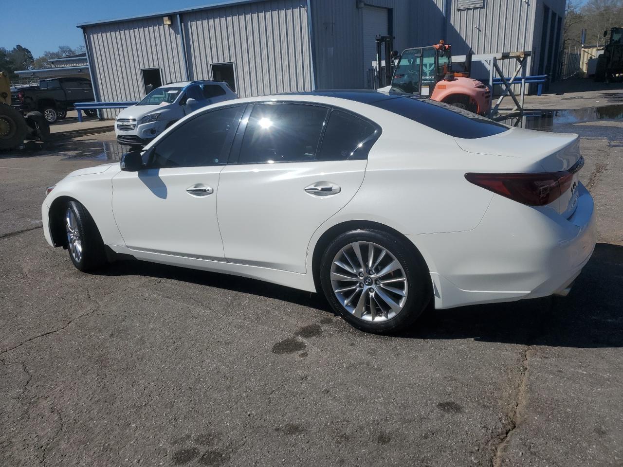 2018 INFINITI Q50 LUXE - Фото 2