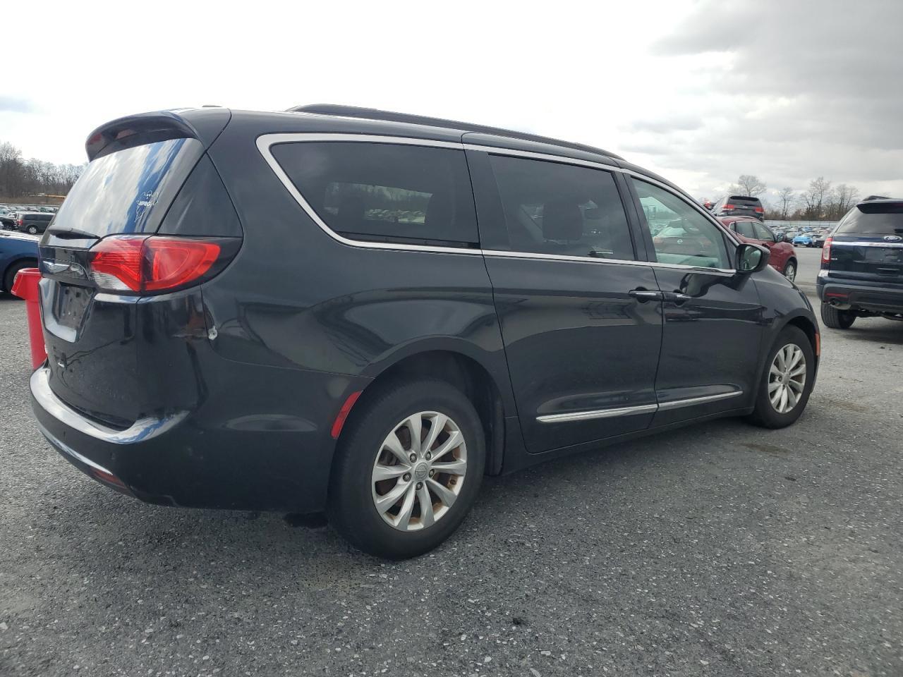 2017 CHRYSLER PACIFICA T - Фото 3