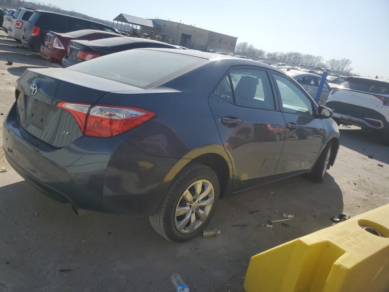 2016 TOYOTA COROLLA L - Фото 3