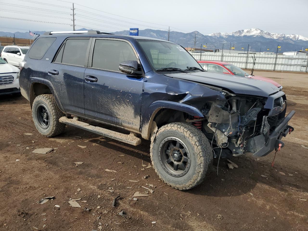 2019 TOYOTA 4RUNNER SR - Фото 4