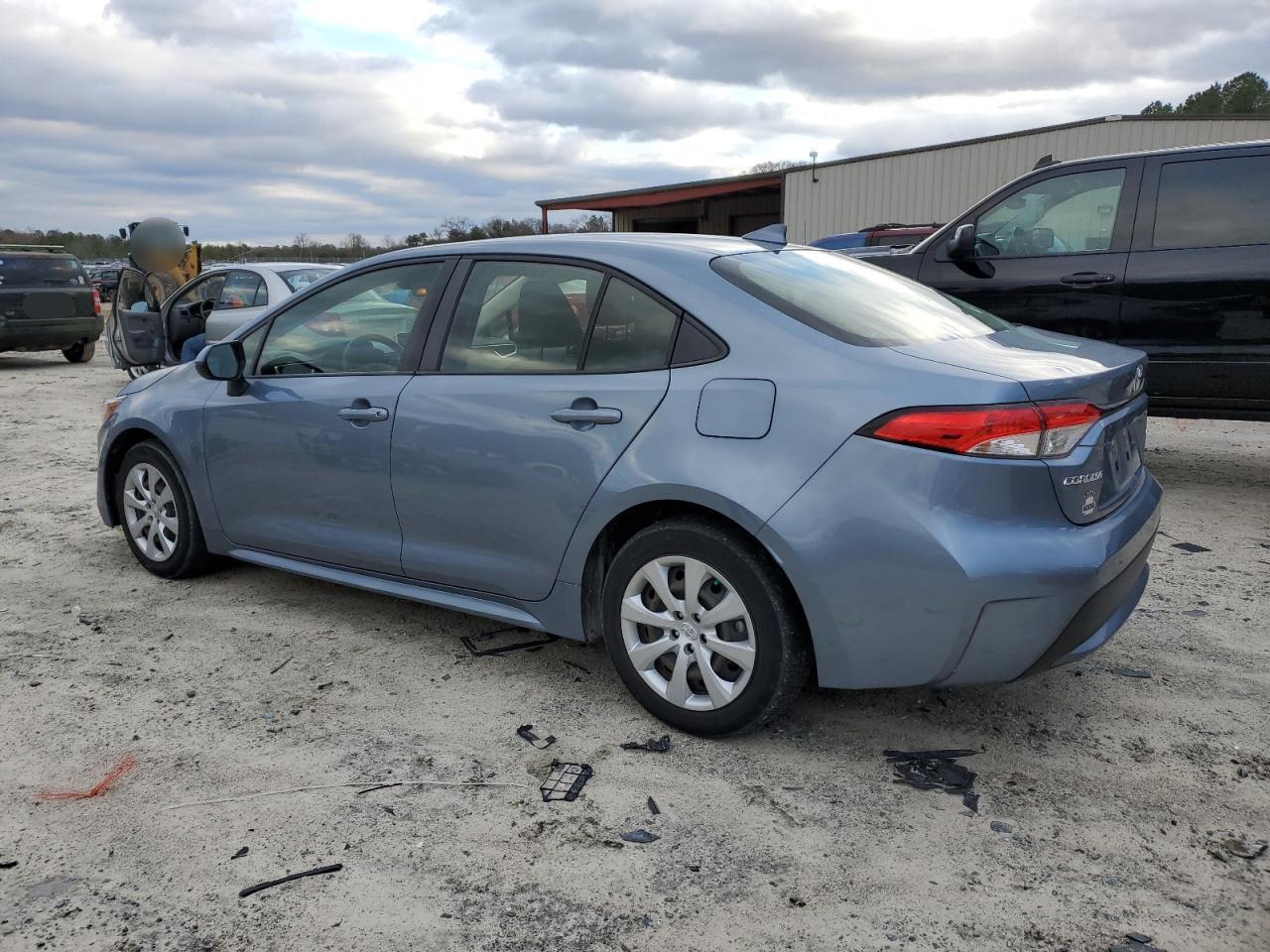 2020 TOYOTA COROLLA LE - Image 2