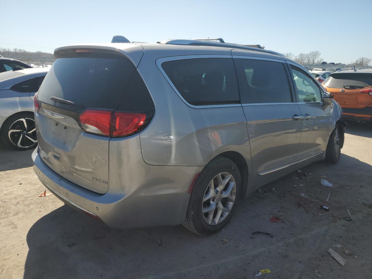 2020 CHRYSLER PACIFICA L - Фото 3