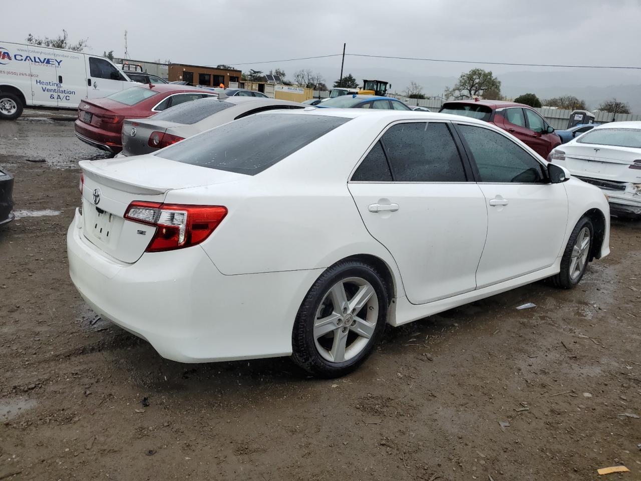 2012 TOYOTA CAMRY BASE - Фото 3