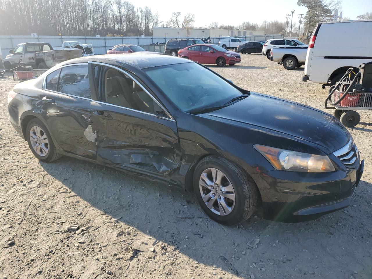 2012 HONDA ACCORD SE - Image 4