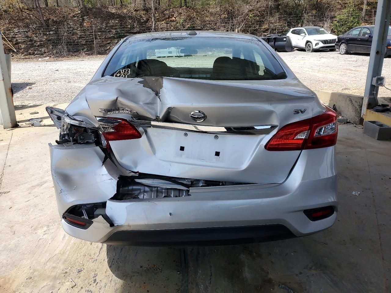 2017 NISSAN SENTRA S - Фото 6