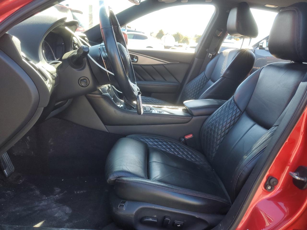 2018 INFINITI Q50 LUXE - Фото 7