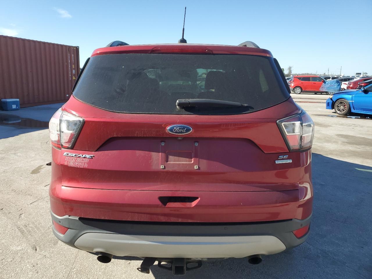 2017 FORD ESCAPE SE - Фото 6
