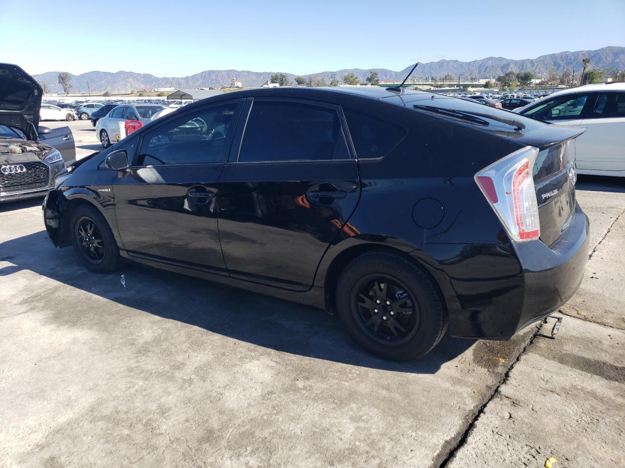 2013 TOYOTA PRIUS - Image 2
