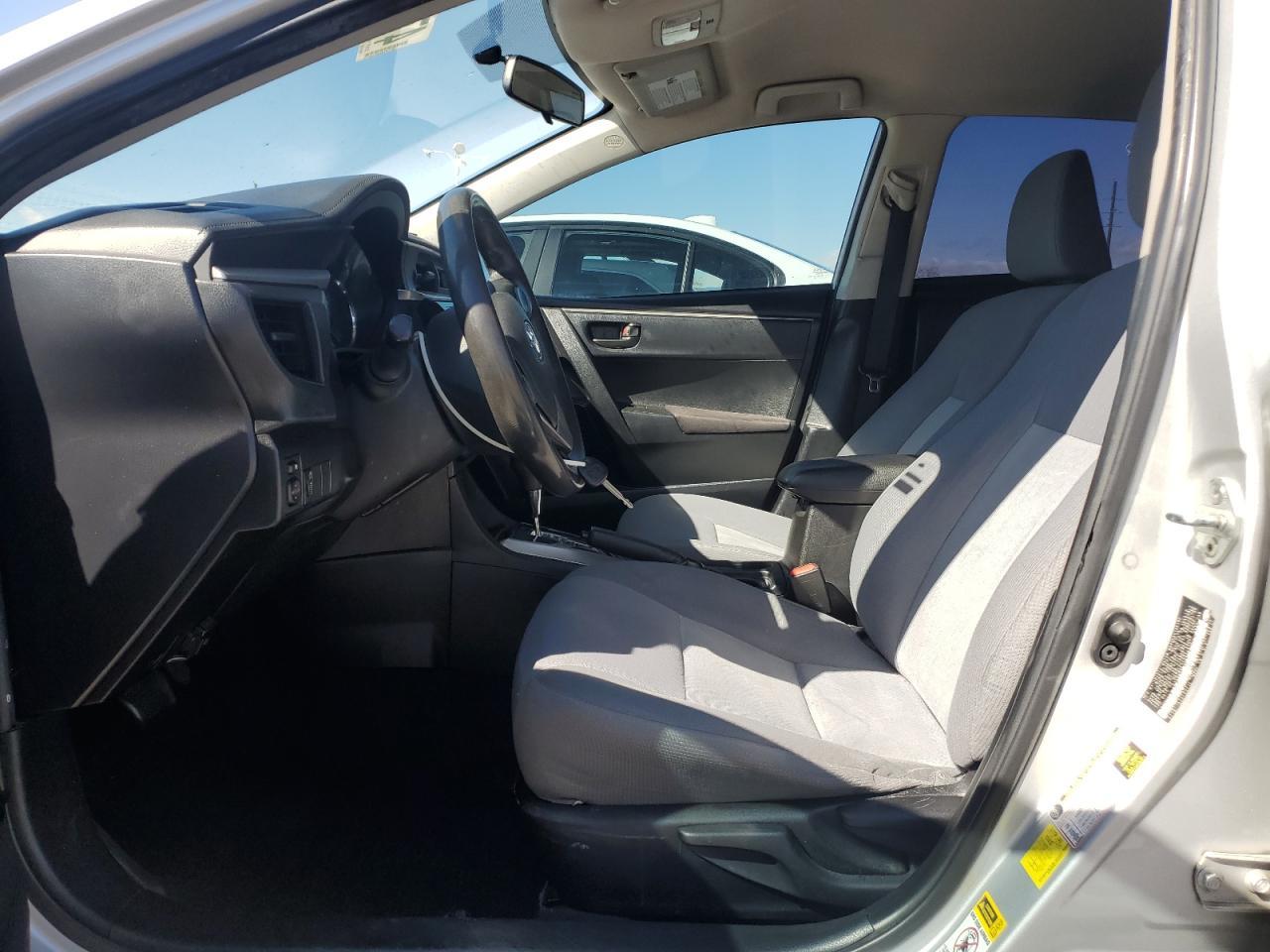 2015 TOYOTA COROLLA L - Image 7