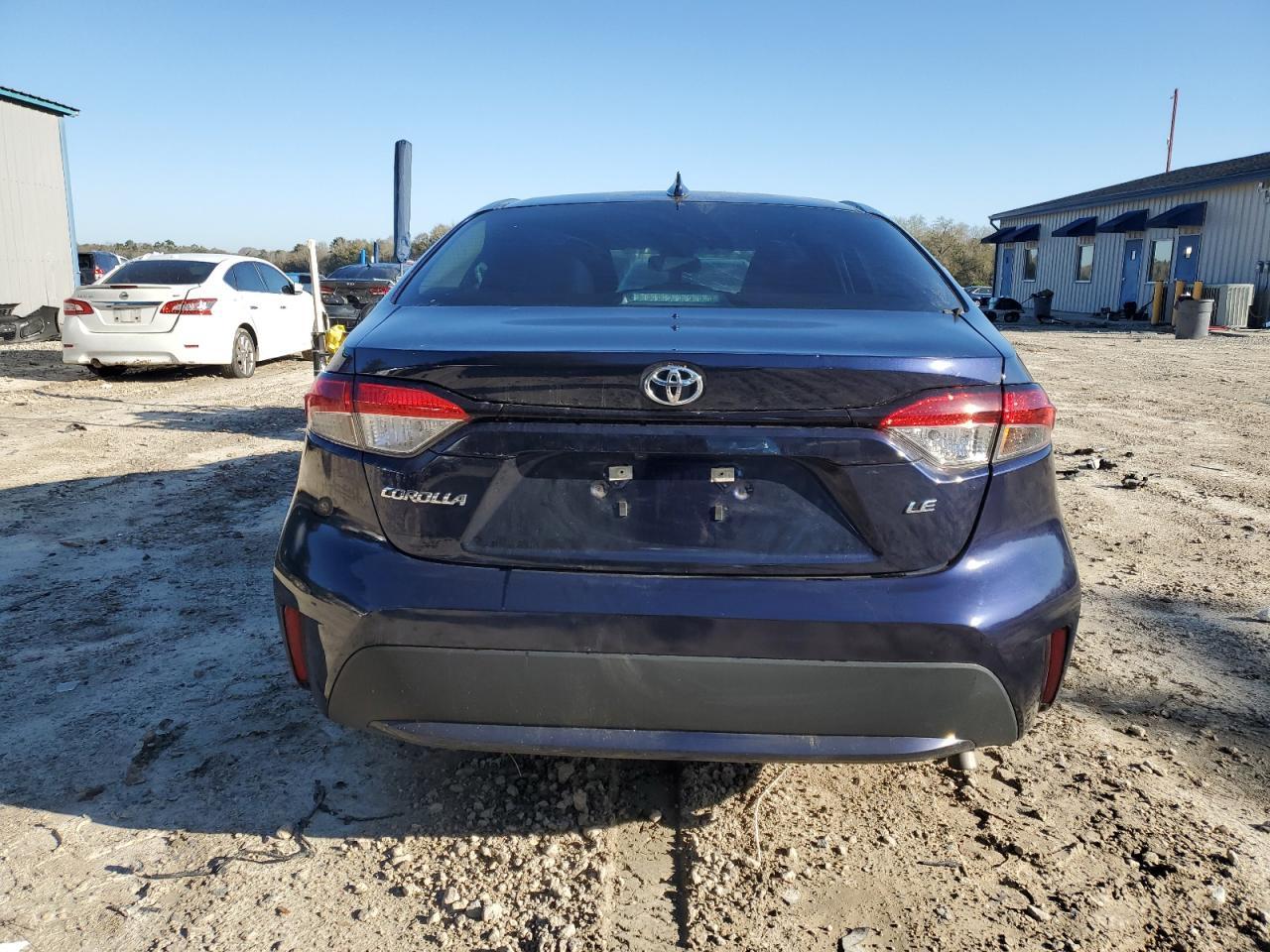 2022 TOYOTA COROLLA LE - Image 6