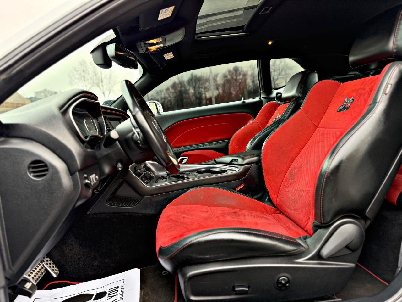 2016 DODGE CHALLENGER - Image 5