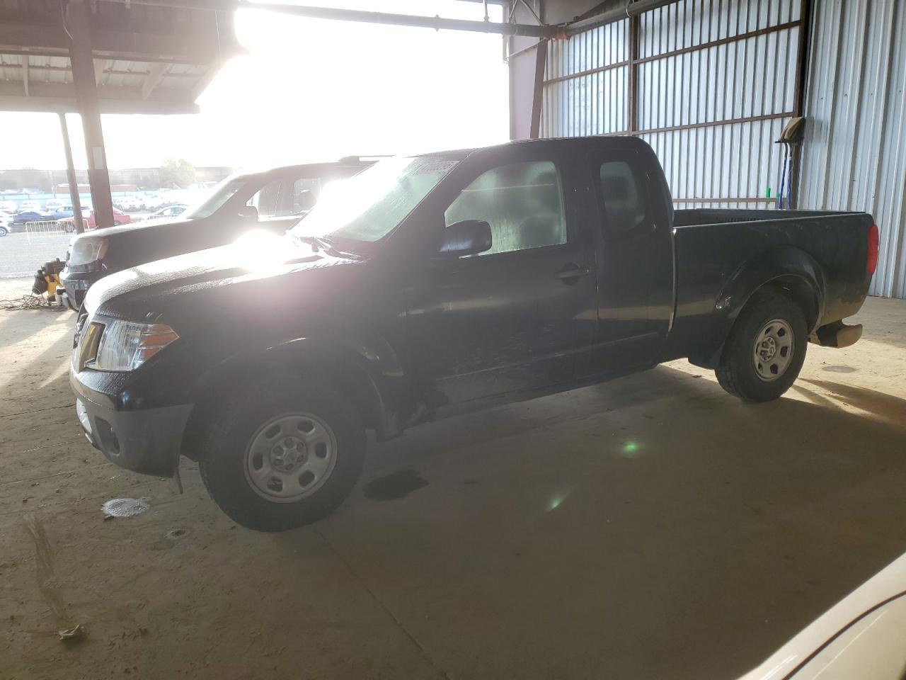 2019 NISSAN FRONTIER S