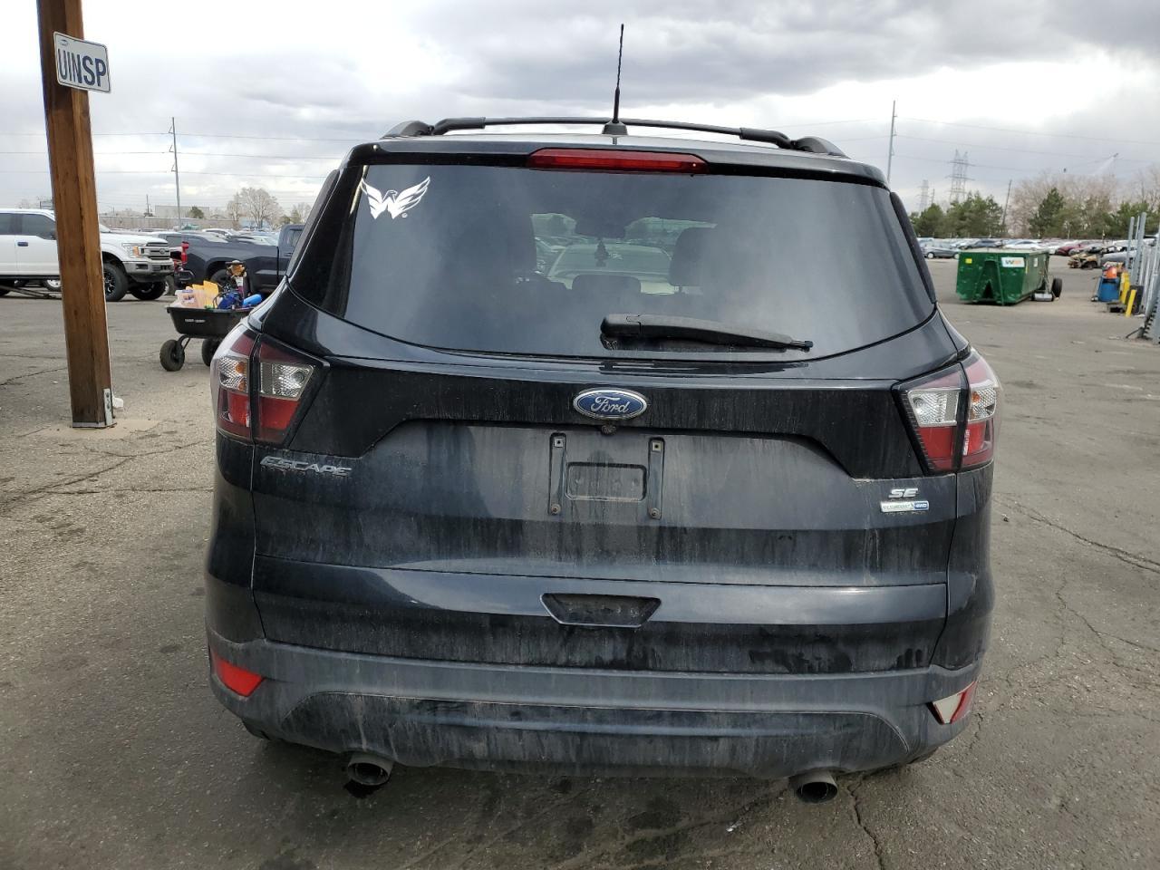 2017 FORD ESCAPE SE - Image 6