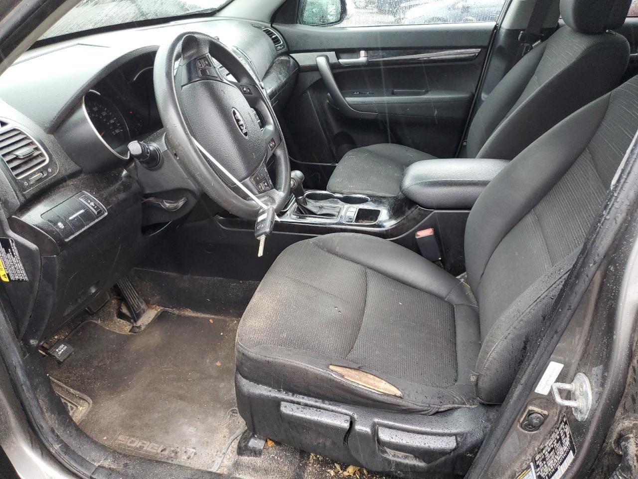 2014 KIA SORENTO LX - Фото 7