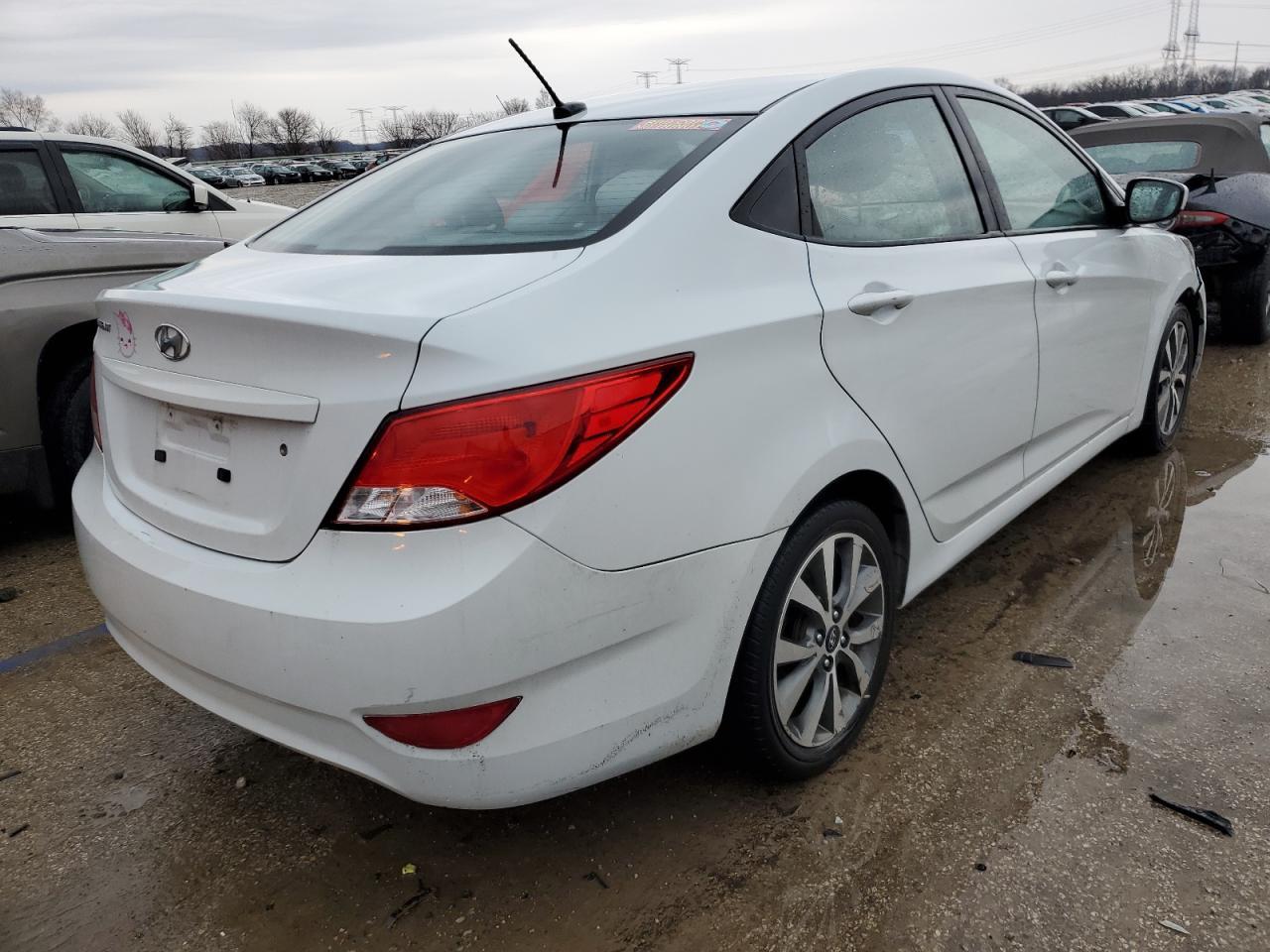 2017 HYUNDAI ACCENT SE - Image 3