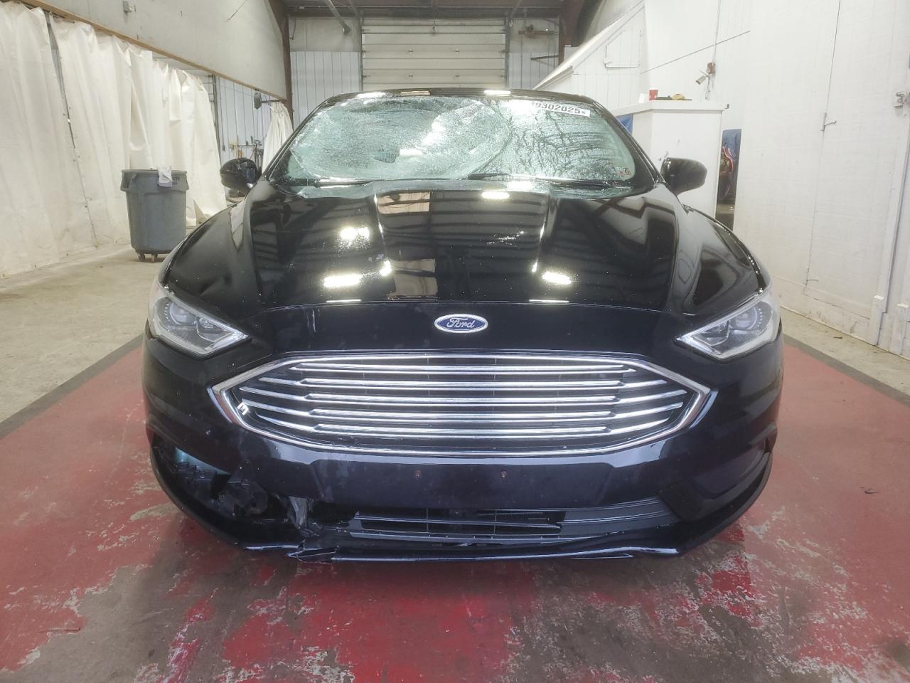 2017 FORD FUSION SE - Фото 5