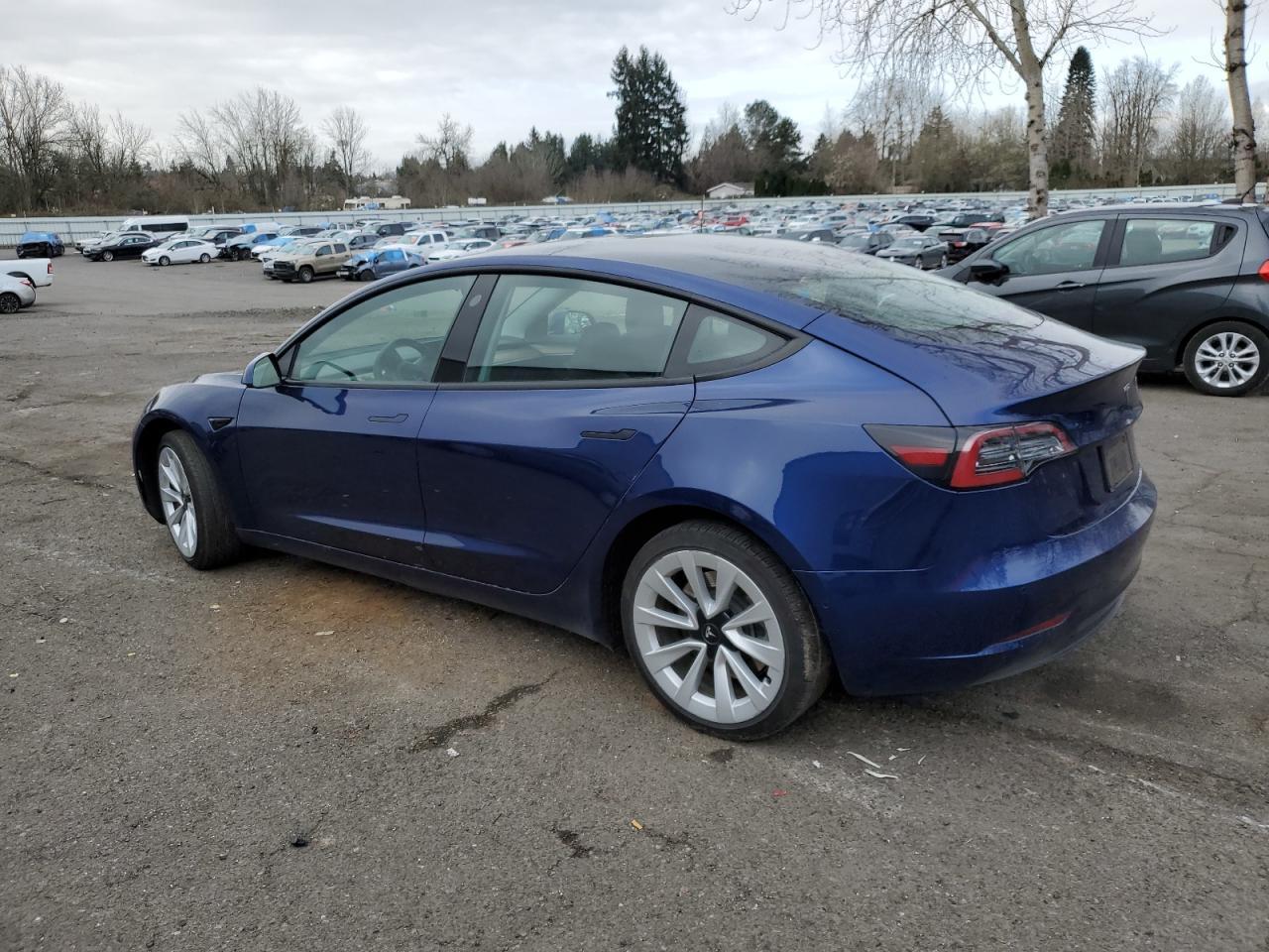 2022 TESLA MODEL 3 - Фото 2
