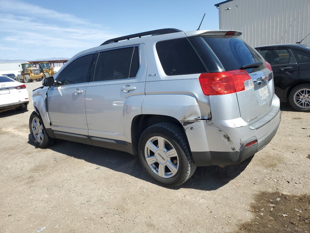2014 GMC TERRAIN SL - Фото 2
