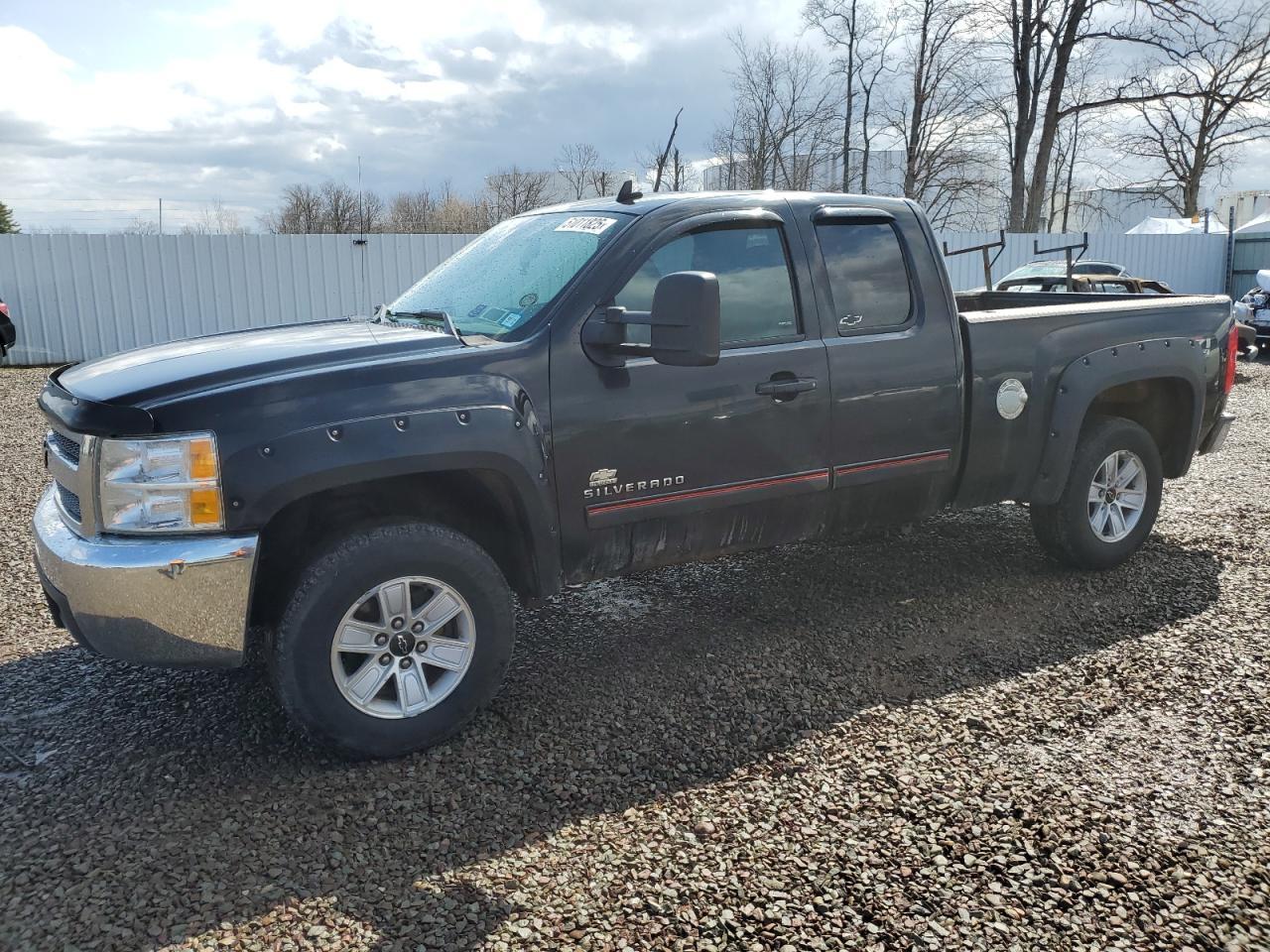 2013 CHEVROLET SILVERADO