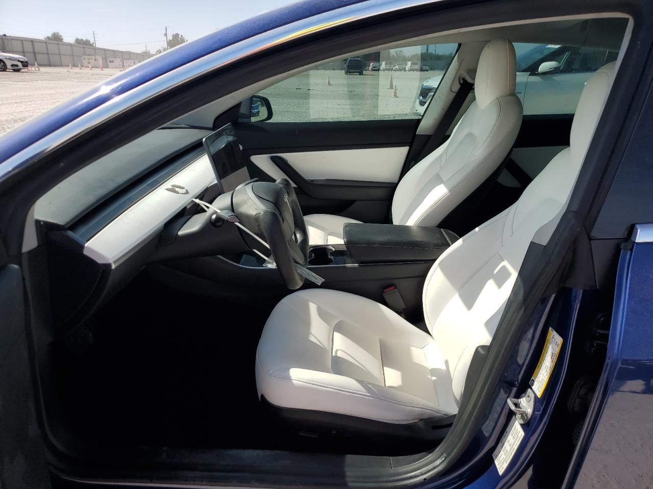 2019 TESLA MODEL 3 - Фото 7