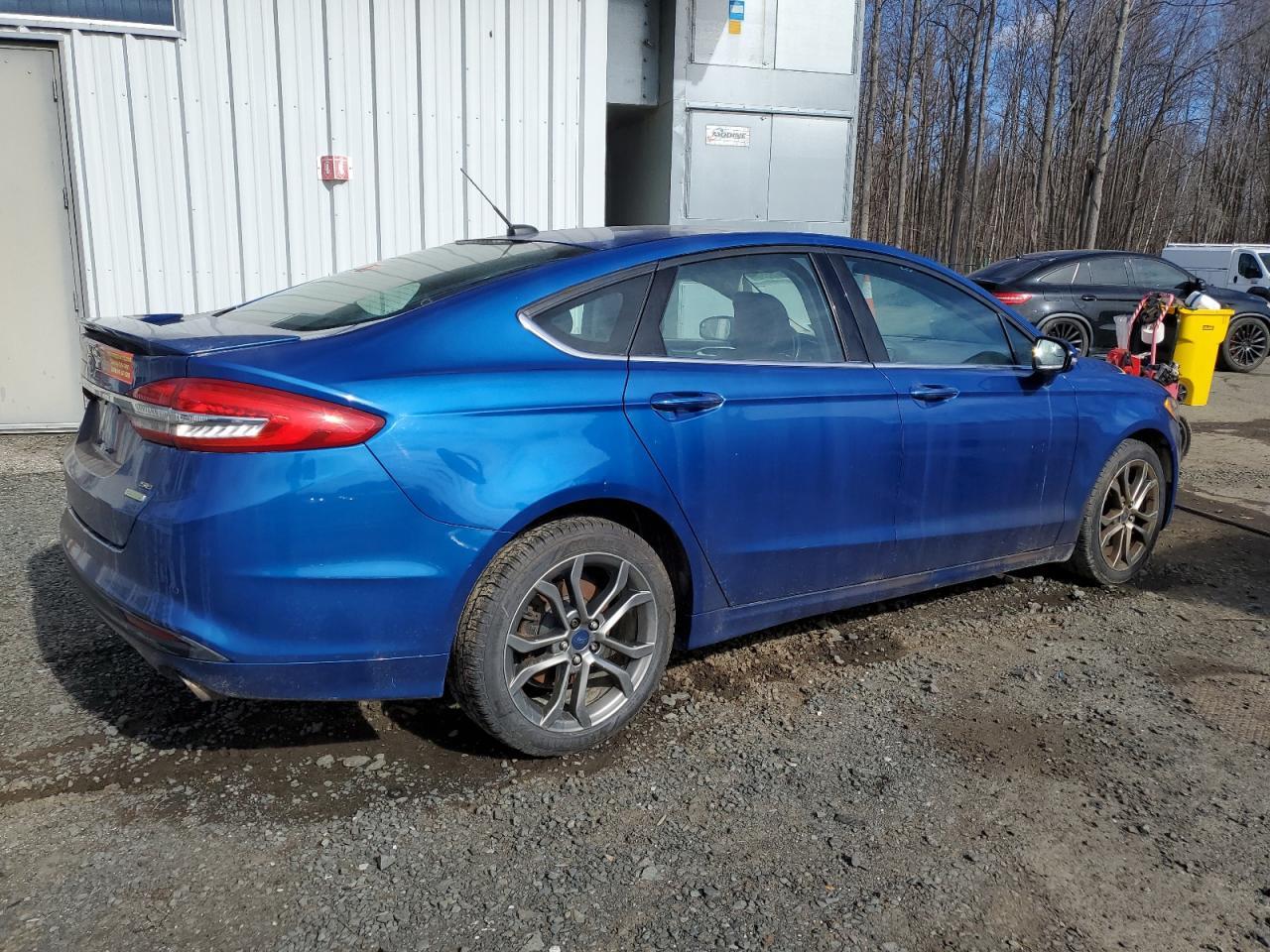 2017 FORD FUSION SE - Фото 3