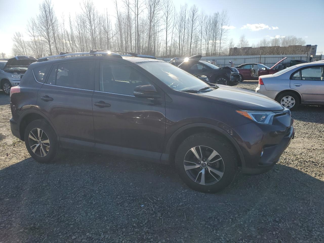 2016 TOYOTA RAV4 XLE - Image 4