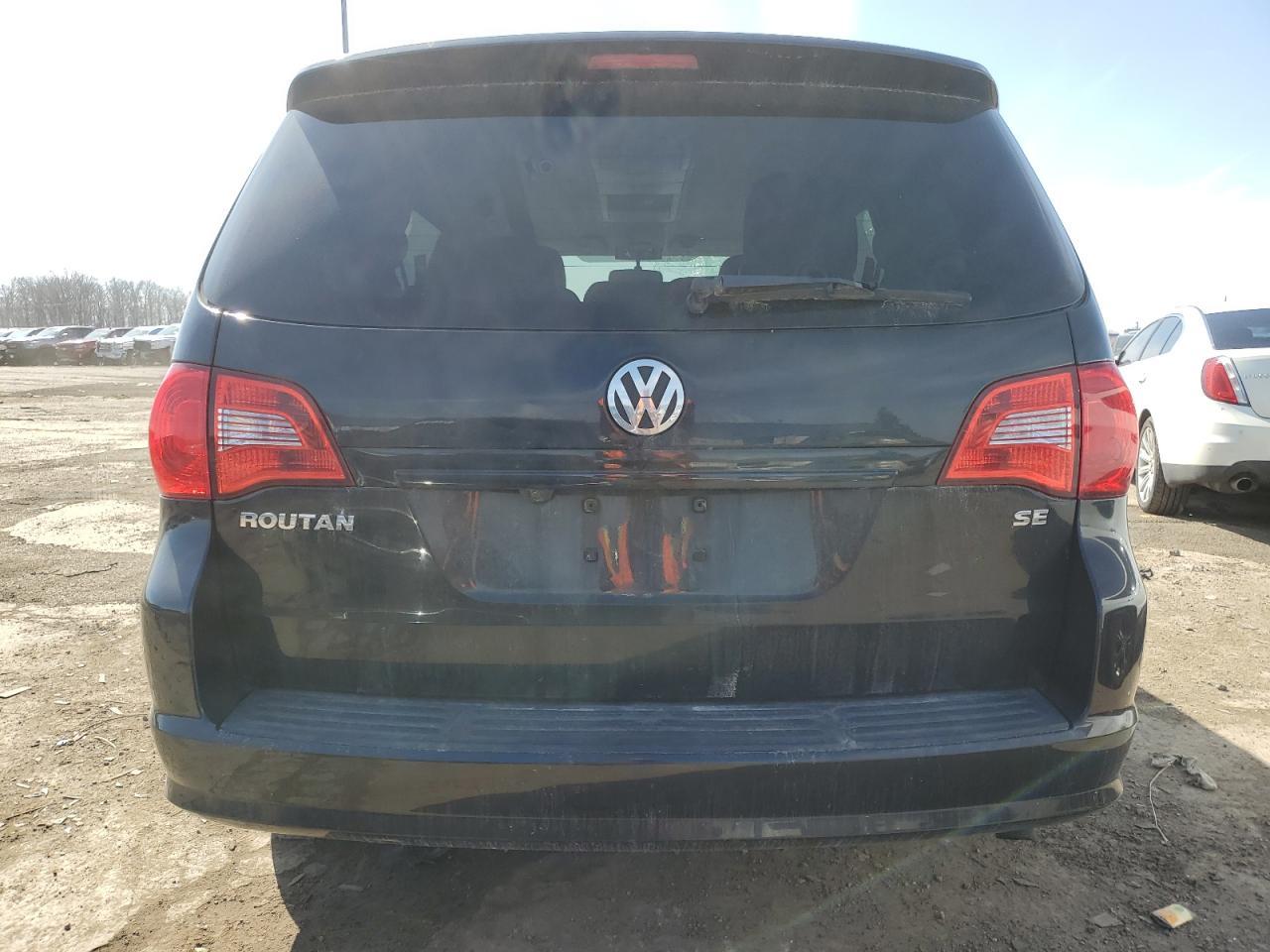 2011 VOLKSWAGEN ROUTAN SE - Фото 6