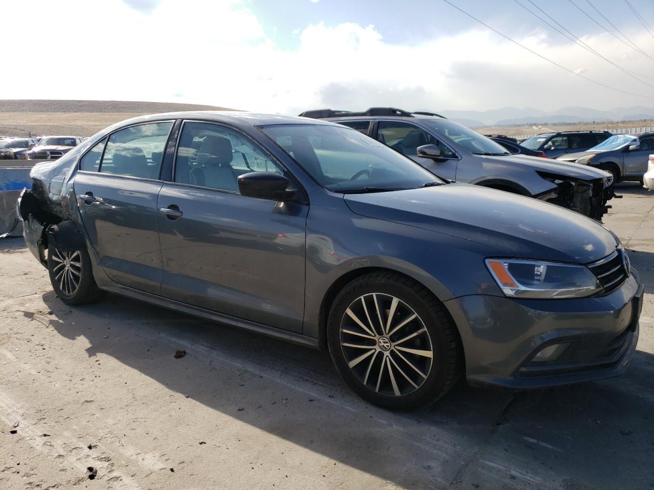 2016 VOLKSWAGEN JETTA SPOR - Фото 4