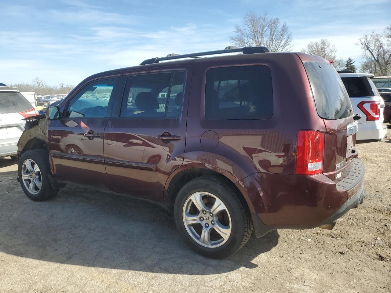 2015 HONDA PILOT EX - Фото 2