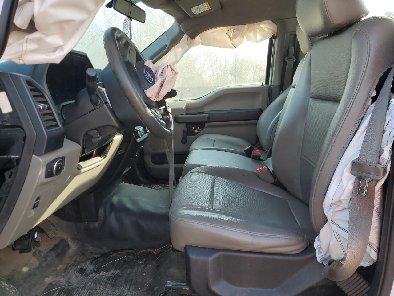 2016 FORD F150 - Фото 7