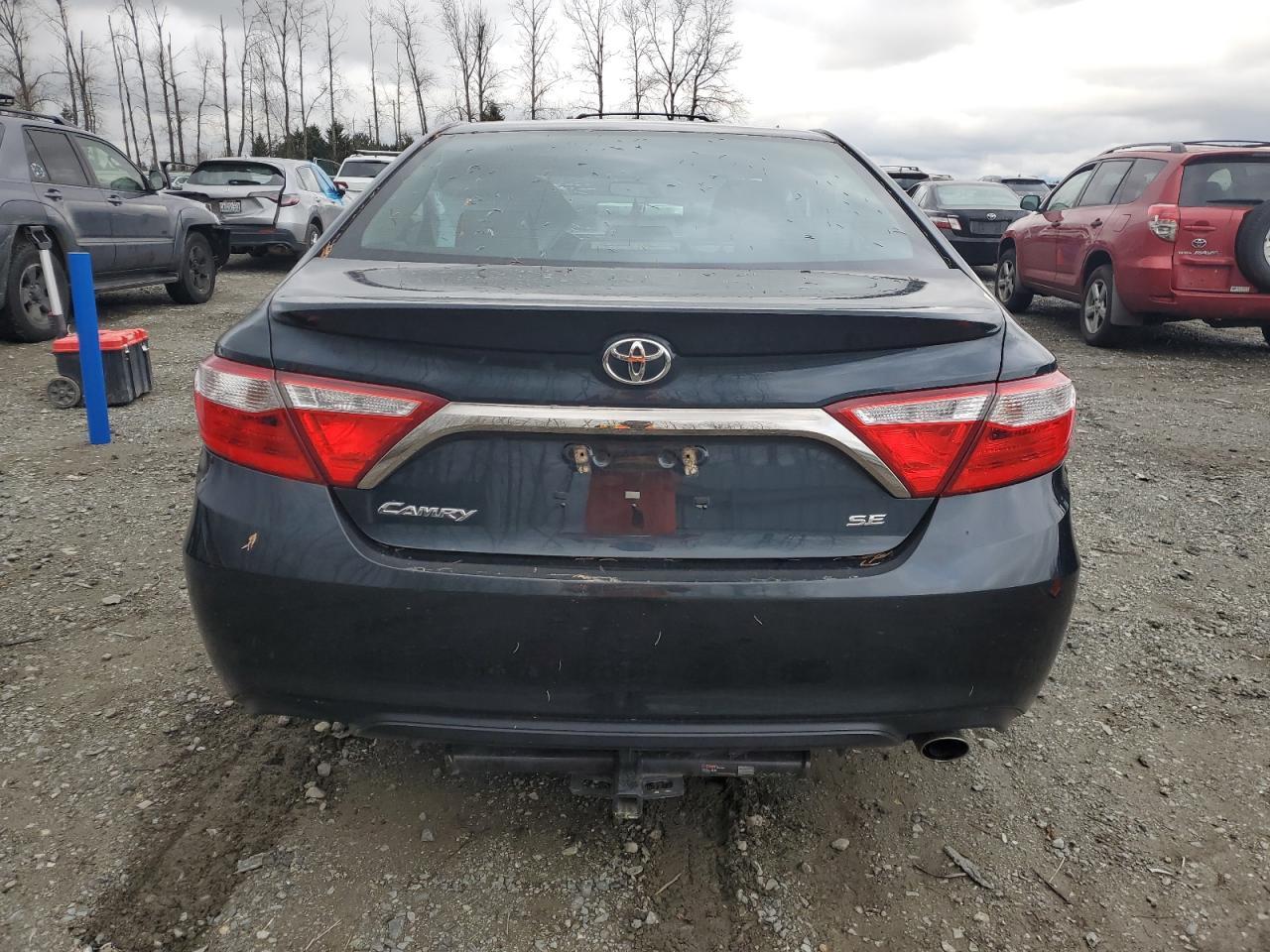 2016 TOYOTA CAMRY LE - Фото 6