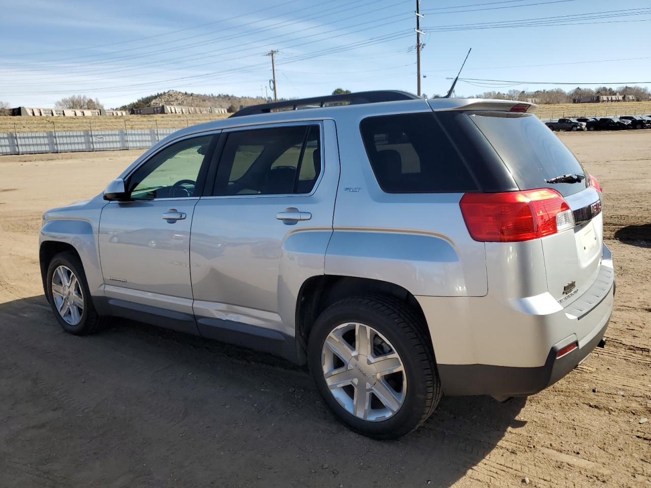 2012 GMC TERRAIN SL - Image 2