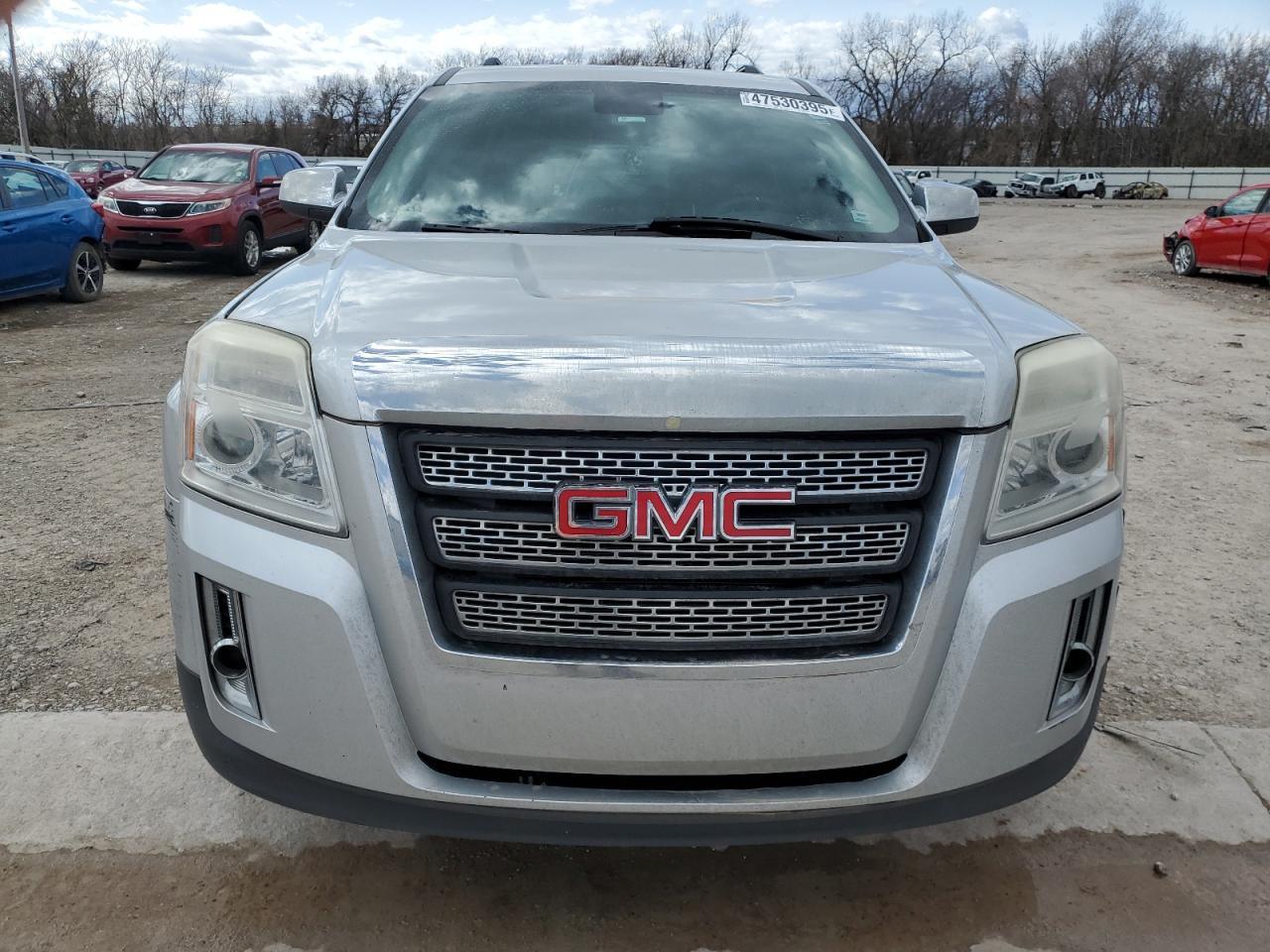 2014 GMC TERRAIN SL - Image 5