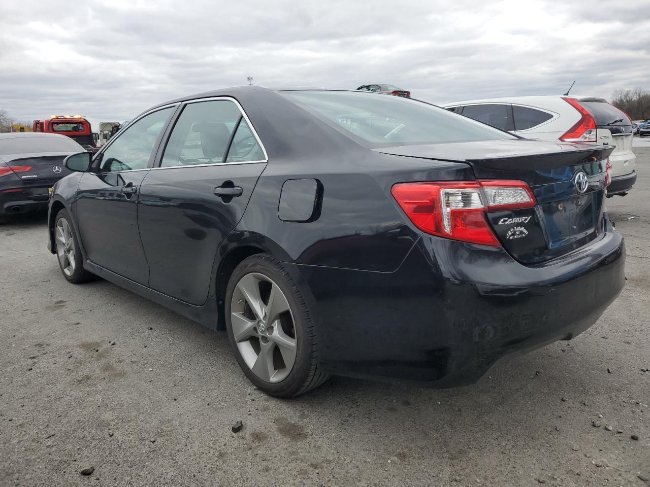 2014 TOYOTA CAMRY L - Image 2
