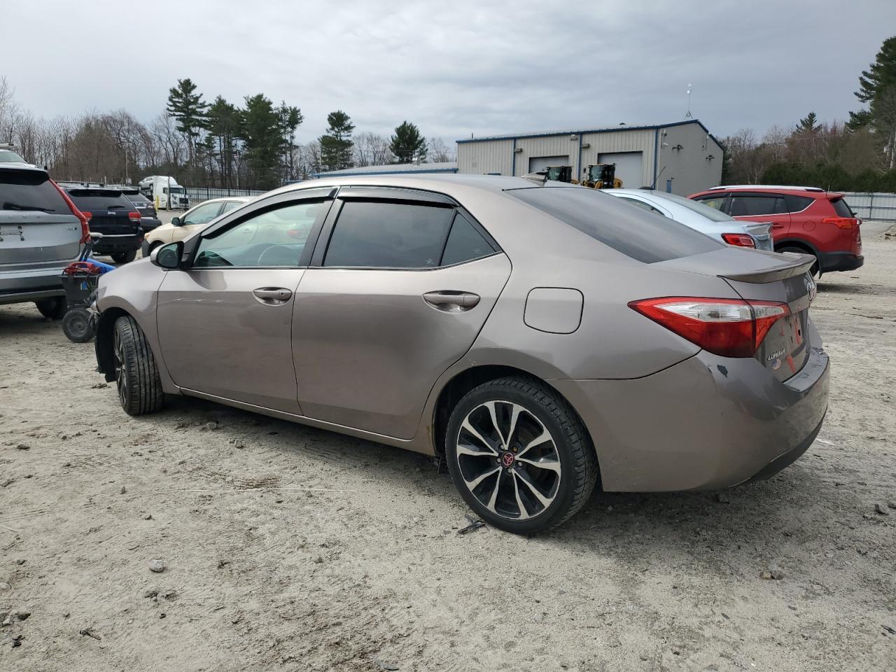 2015 TOYOTA COROLLA L - Фото 2