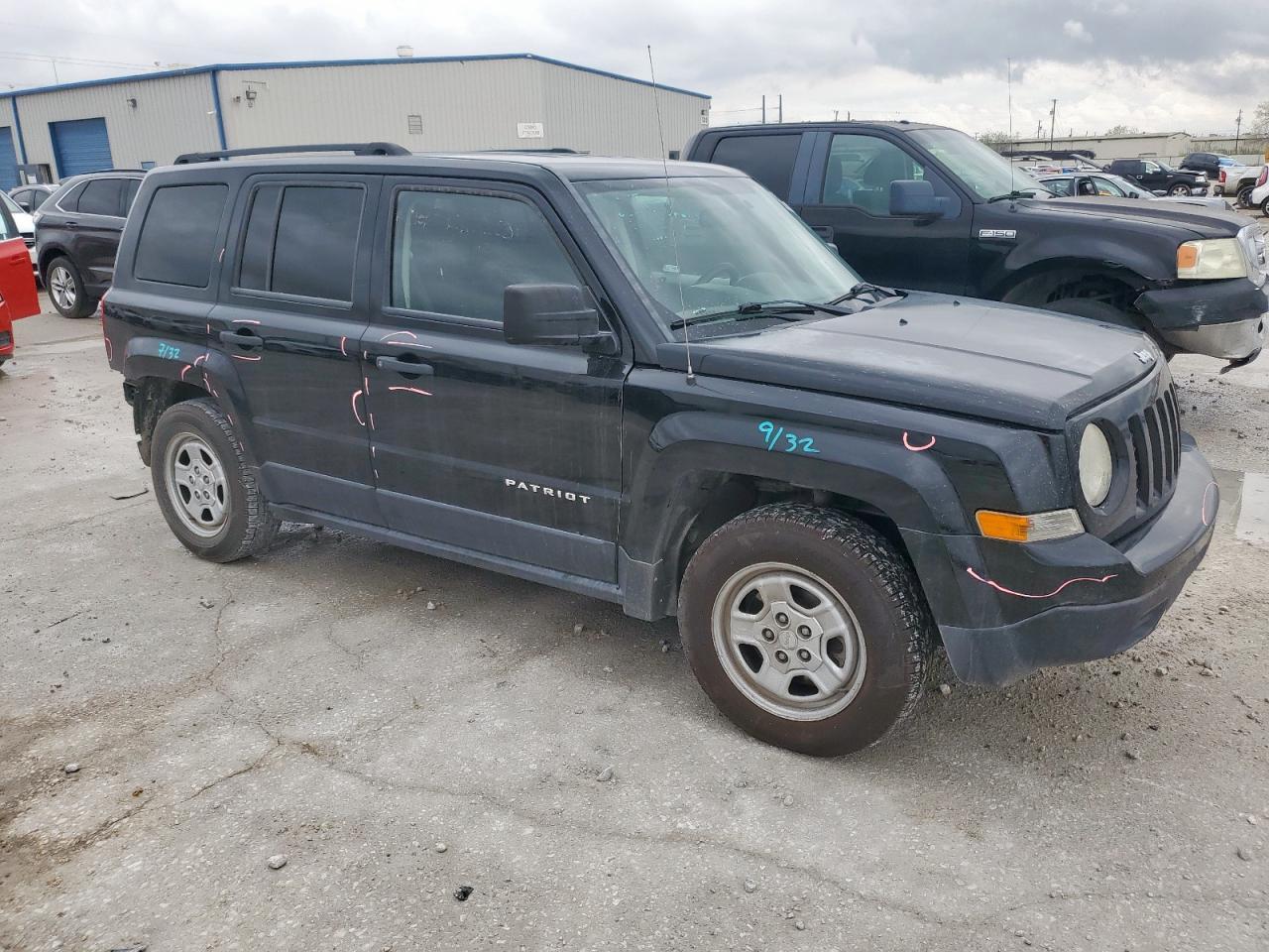 2014 JEEP PATRIOT SP - Image 4