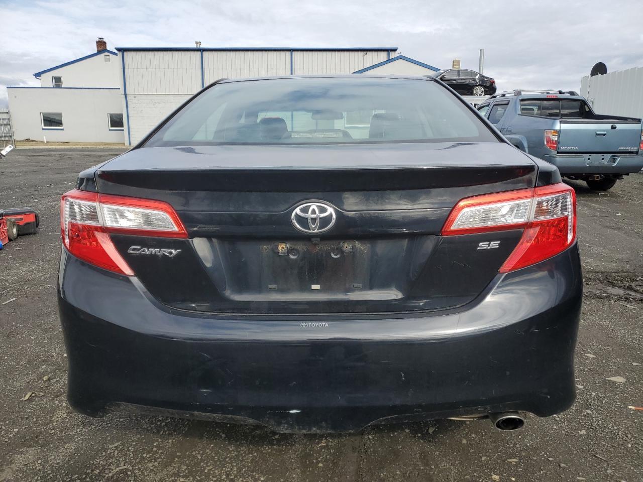 2013 TOYOTA CAMRY L - Image 6
