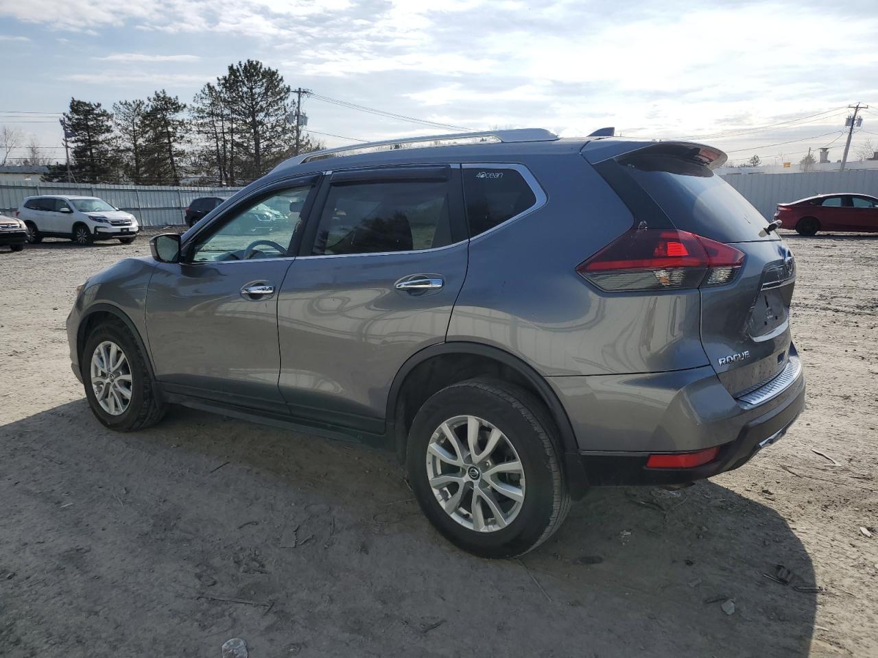 2018 NISSAN ROGUE S - Фото 2