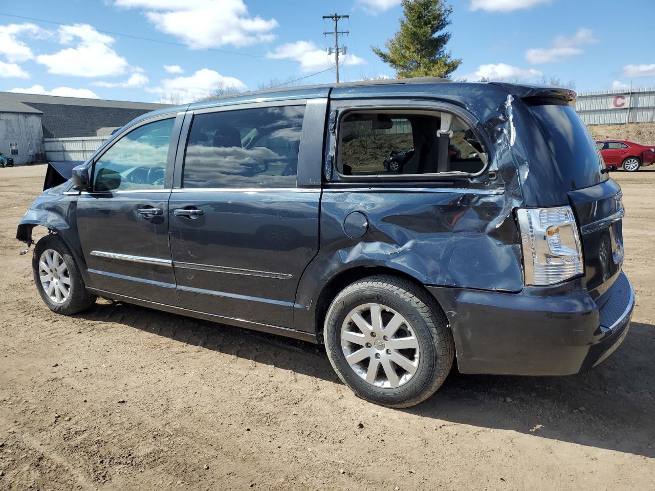 2014 CHRYSLER TOWN & COU - Image 2