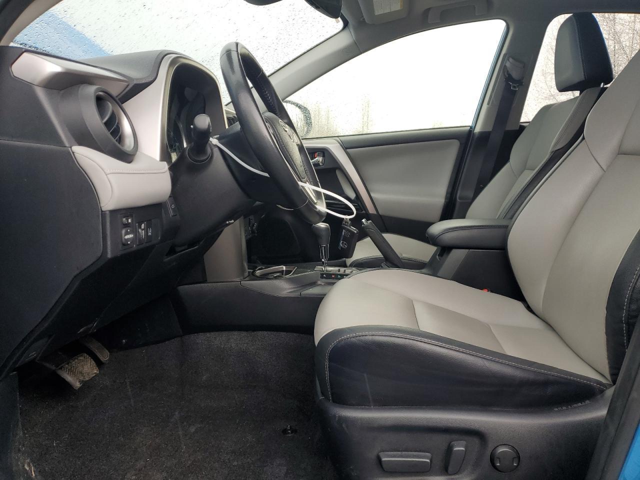2017 TOYOTA RAV4 HV LI - Image 7