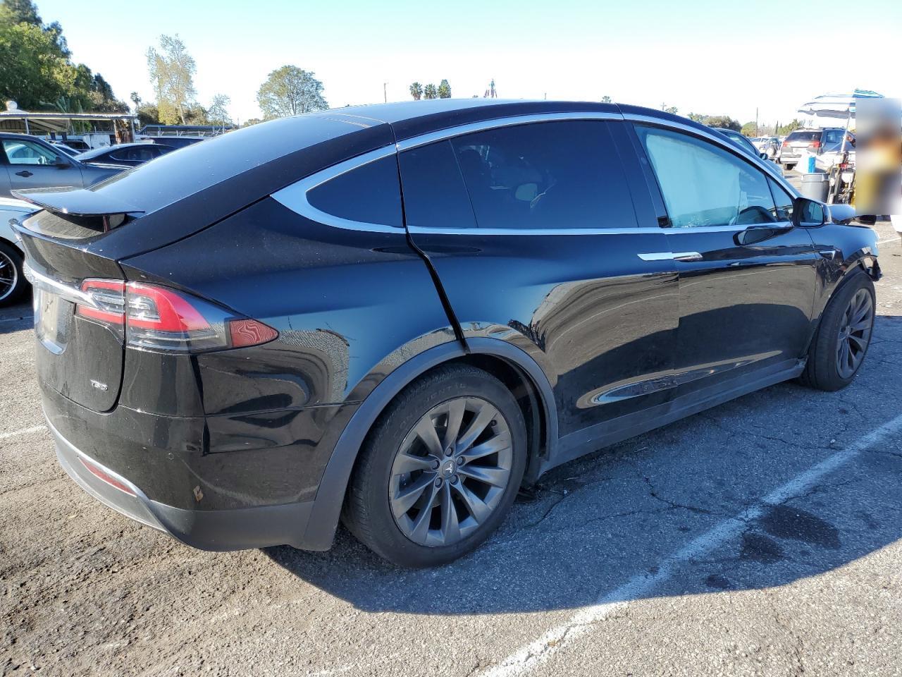 2018 TESLA MODEL X - Фото 3