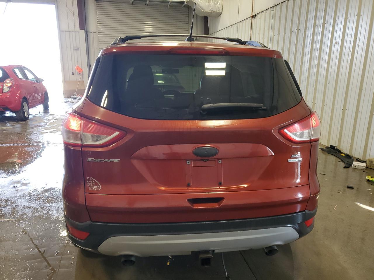 2015 FORD ESCAPE SE - Image 6