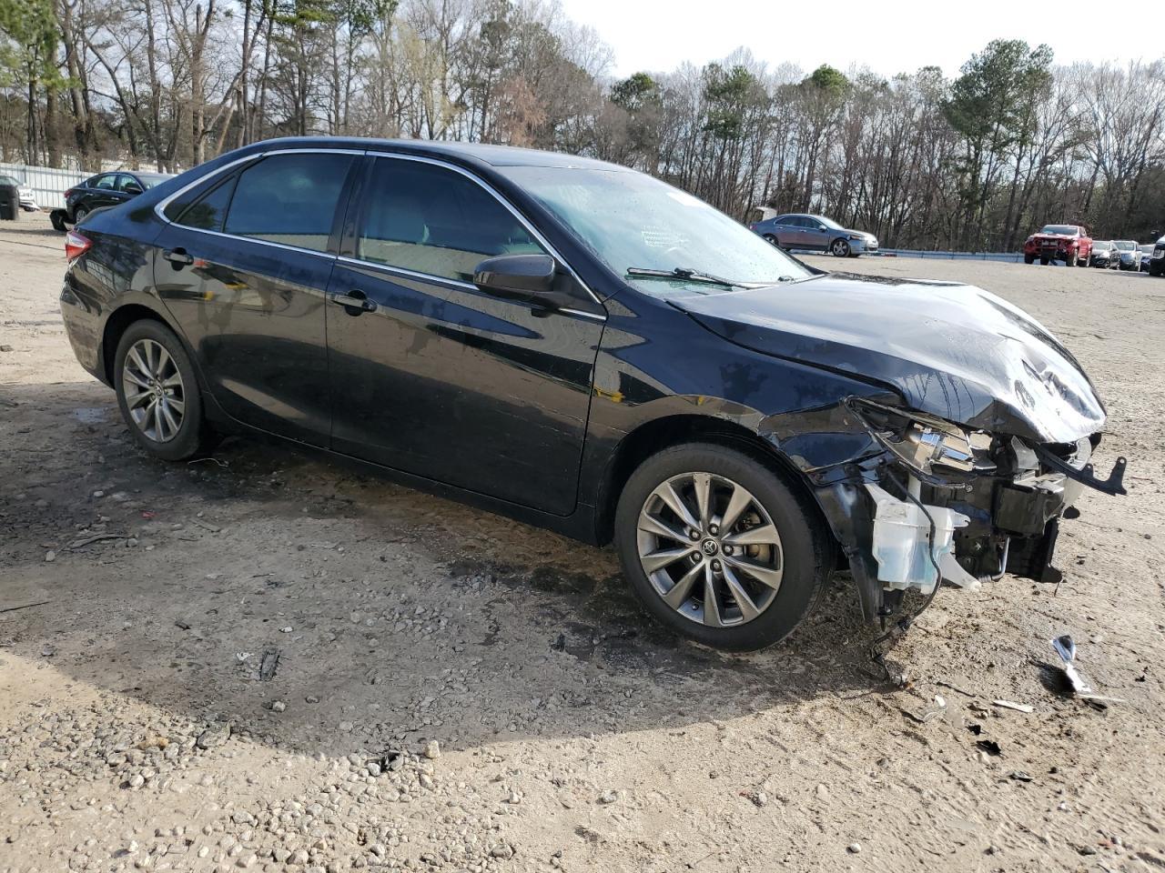 2015 TOYOTA CAMRY LE - Фото 4