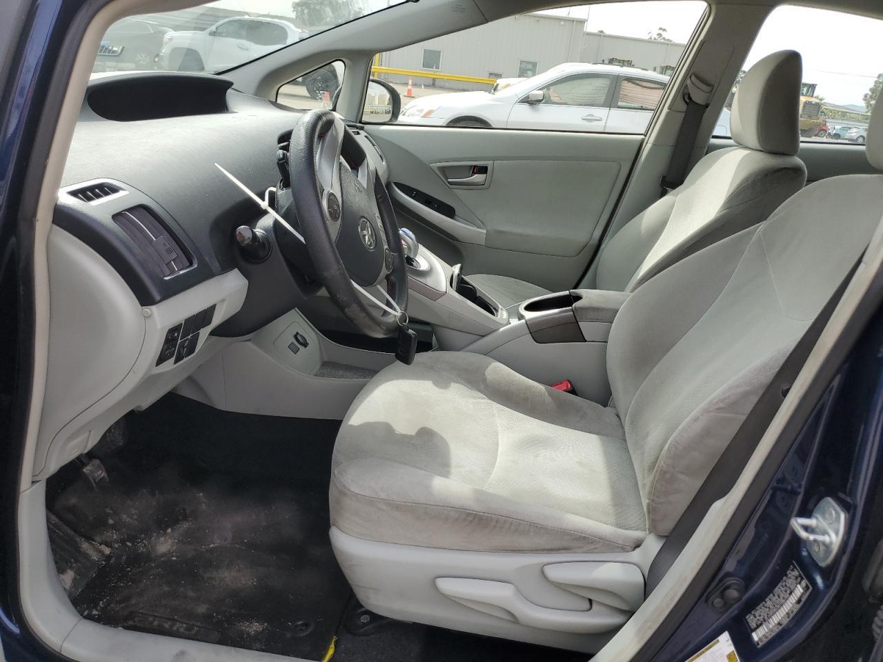 2013 TOYOTA PRIUS - Фото 7