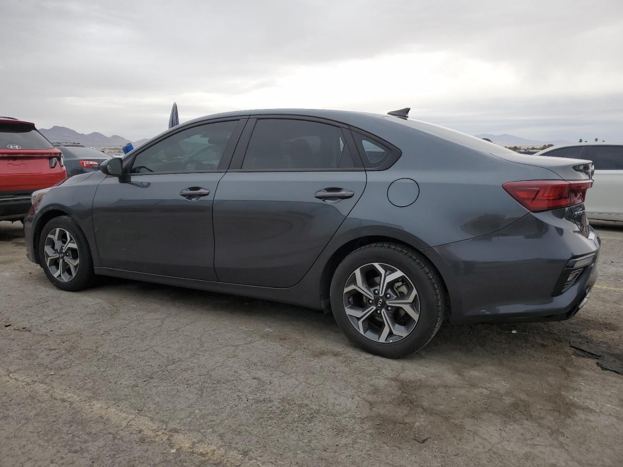 2021 KIA FORTE FE - Фото 2