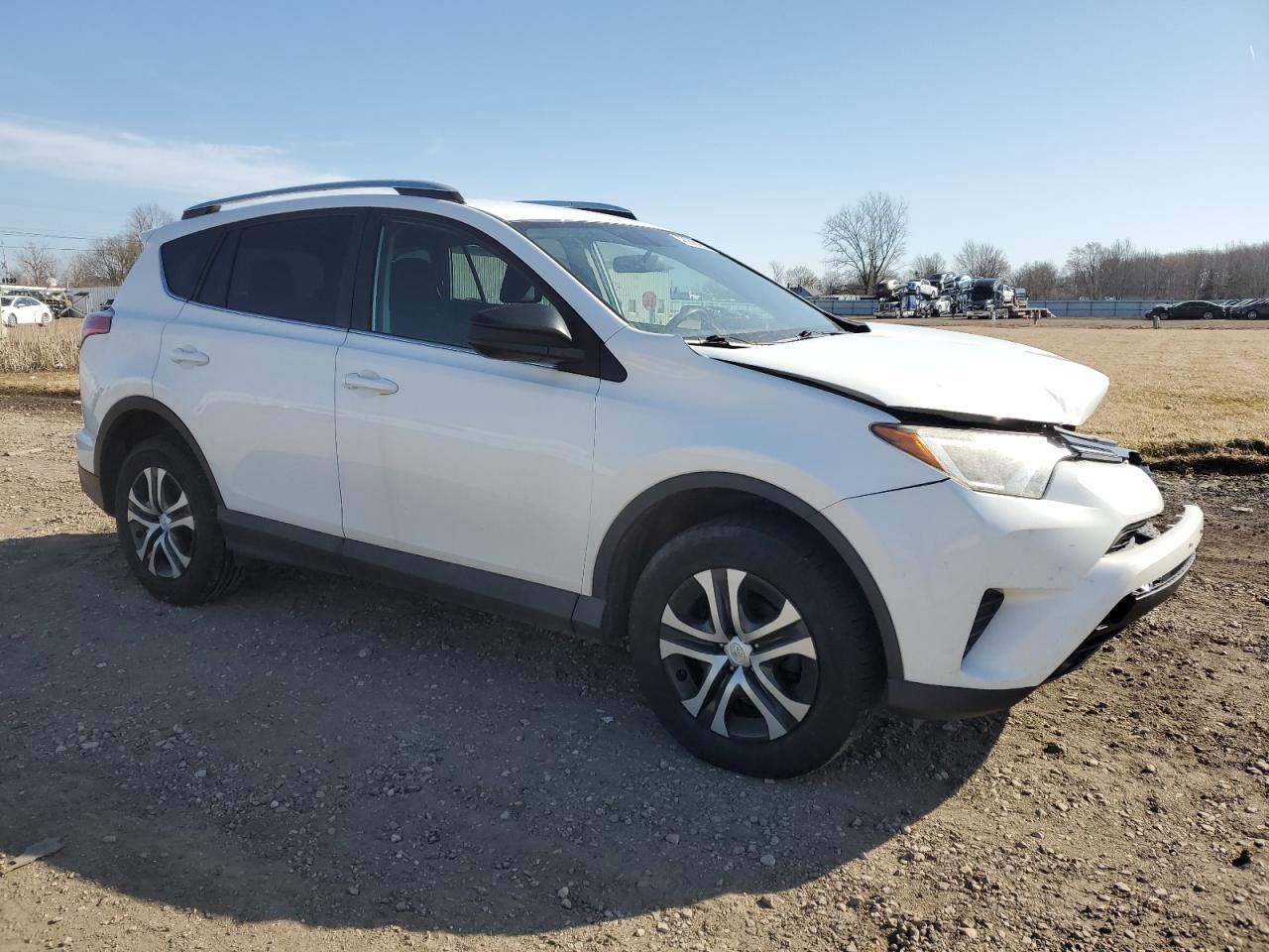 2016 TOYOTA RAV4 LE - Фото 4